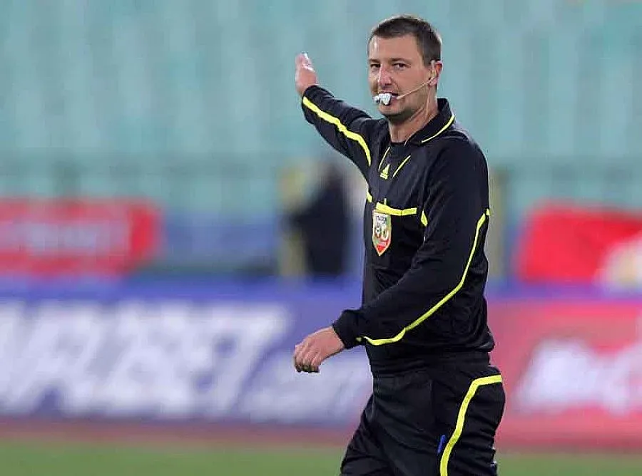 "Левски" бута шефа на съдиите, не иска и Тасков