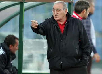 Как може в ЦСКА Дуци да измества Пената, чудят се и в Сърбия