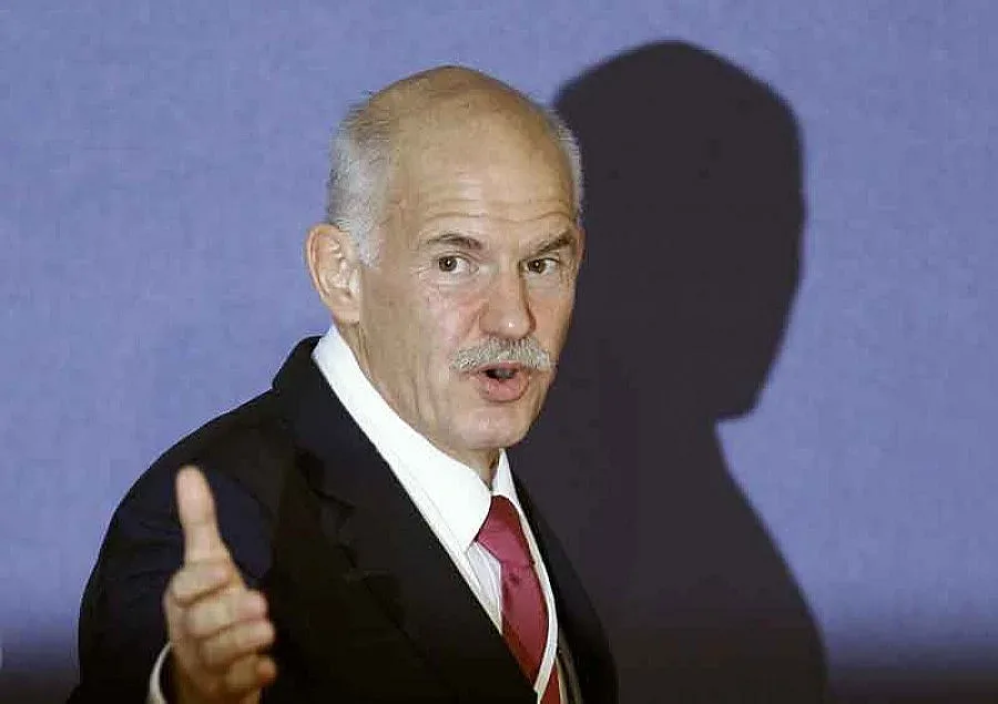 Папандреу се отказа от референдума