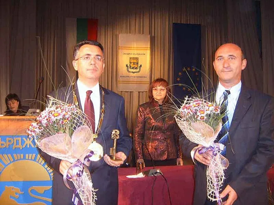 Балотаж излъчи председател на общински съвет