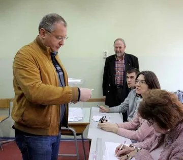 Станишев подозира предатели в БСП