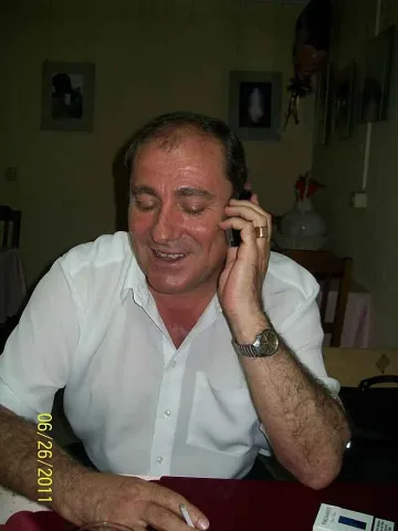 Червен кандидат-кмет бил предаден от свои