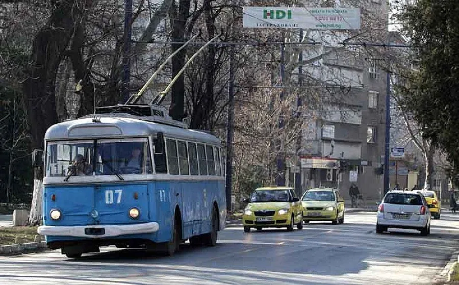 Глобяват 120 шофьори от градския транспорт