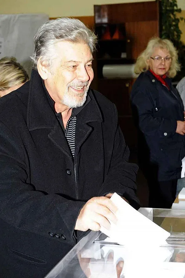 Ламбо целувал много туркини, не се оплаква