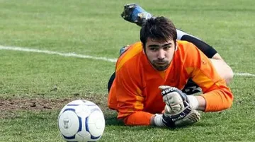 ЦСКА кани национал вместо Мболи