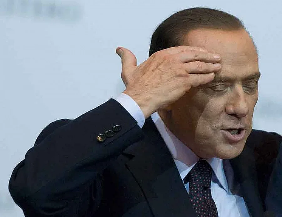 Берлускони изплува в US доклад за трафик