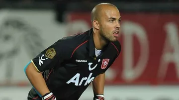 Българското дерби в Холандия не излъчи победител