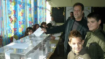 Под Царевец по-активни на балотажа