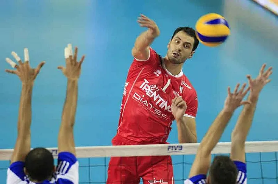 Казийски с 3000 точки за "Тренто" 