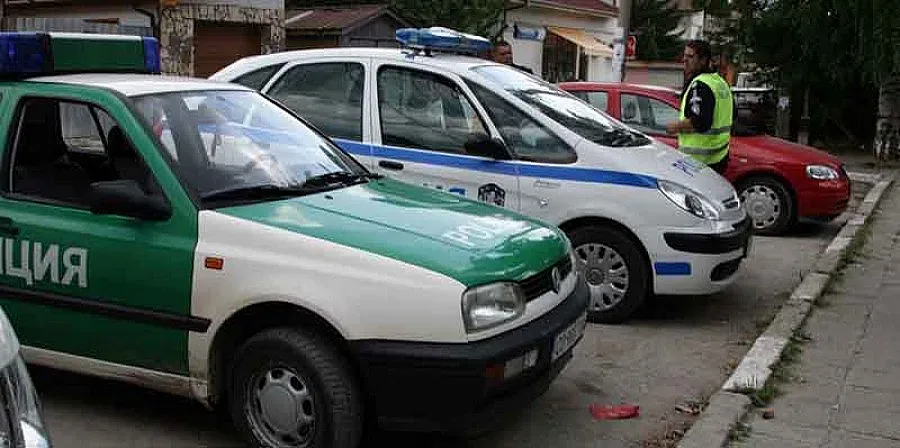 Изпотрошиха кандидат-кметски магазин