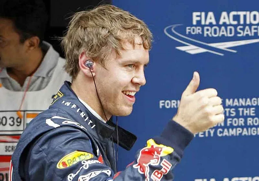 Фетел с рекорден 16-и полпозишън