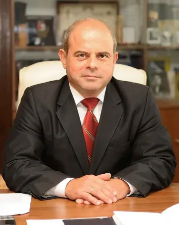 Стоилов сбъдва мечтите за водните спортове в Русе