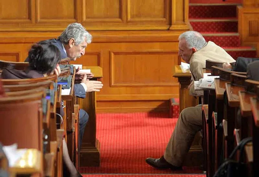 Втори ден бойкот в парламента, няма кворум