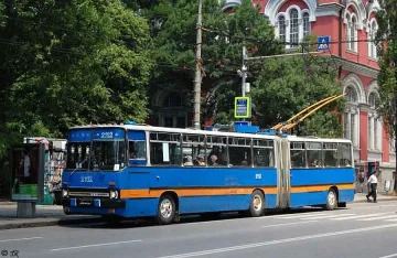 Подменяме тролеите с пари от Европа