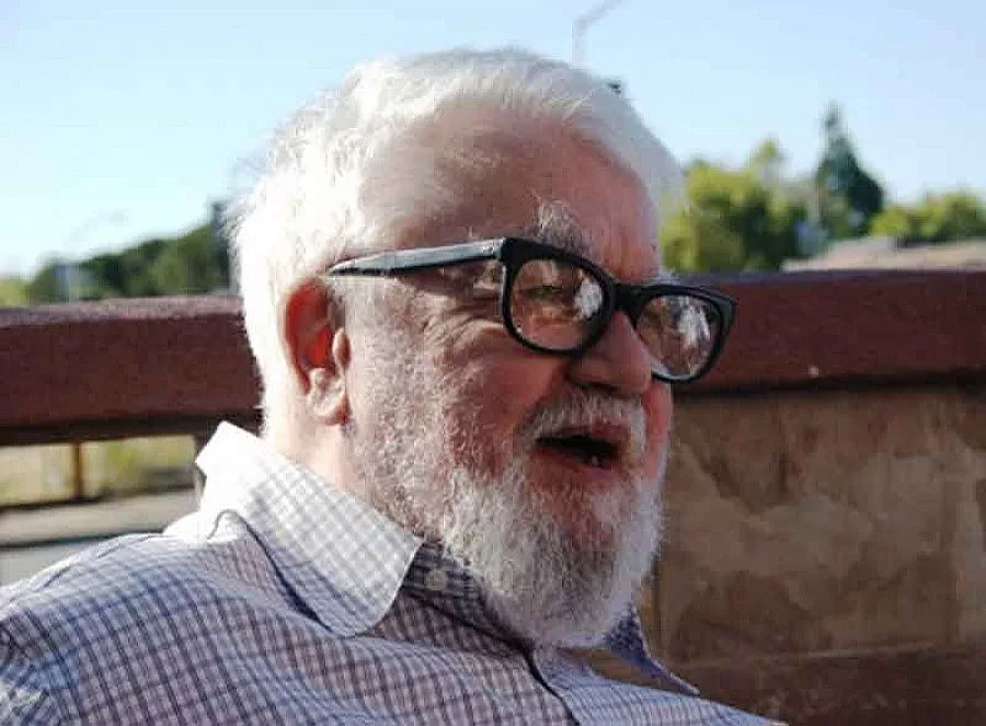 Почина бащата на изкуствения интелект