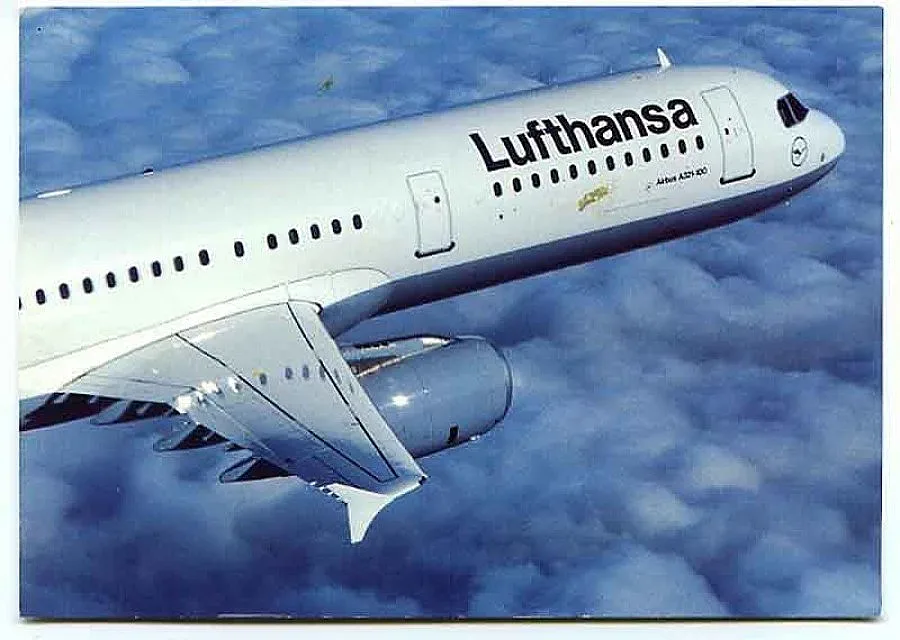 Самолет на Луфханза аварийно кацна на руско летище