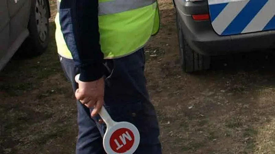 Всички автобуси на стенда за спирачки