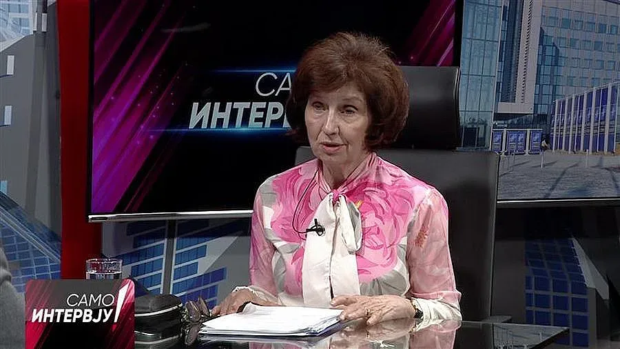 Македонската президентка прати нова стрела по България