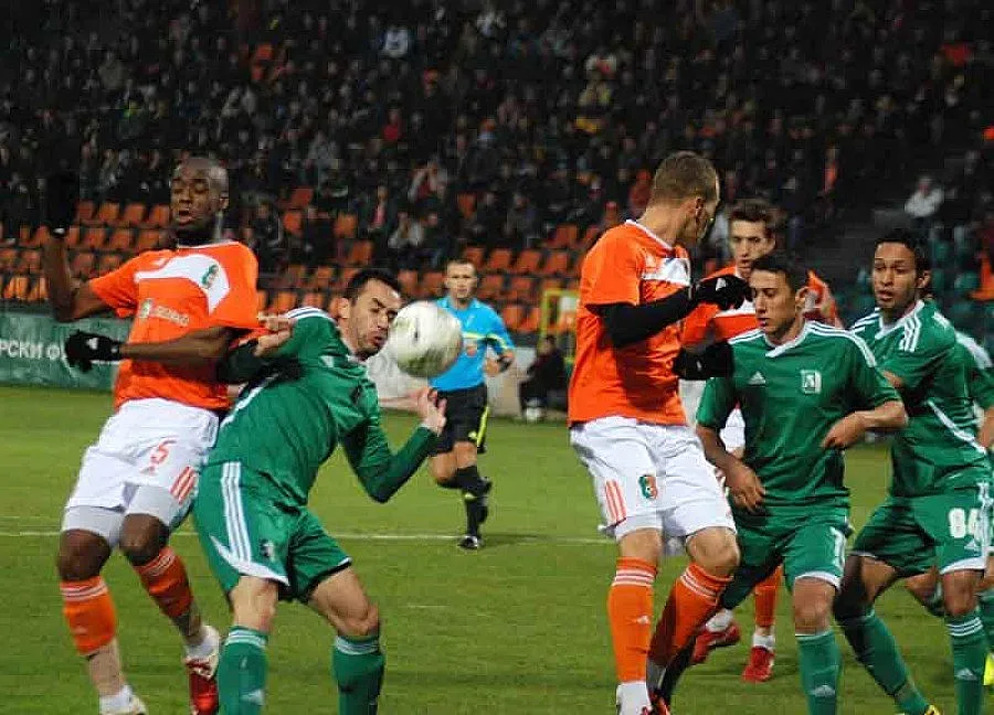 Вратар провали "Лудогорец" за 1:2 срещу "Литекс" 