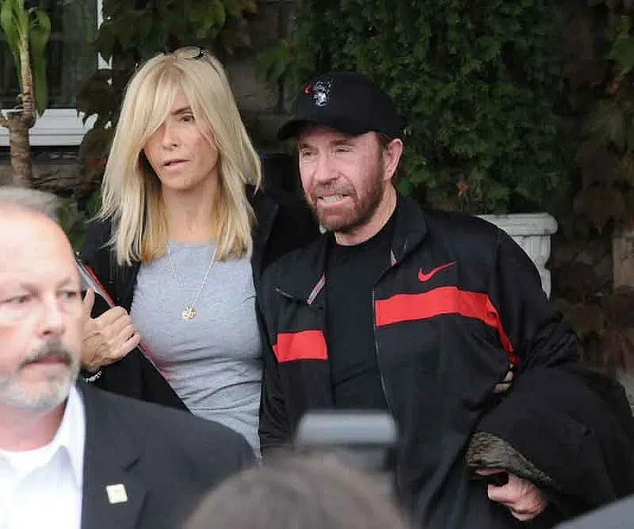 Чък Норис разказва спомени за България