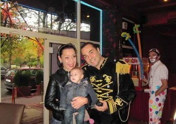 Кака Лара показа Вая 