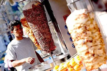 Агитират с безплатни дюнери