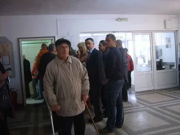 Турски телевизии следят вота в Кърджали 