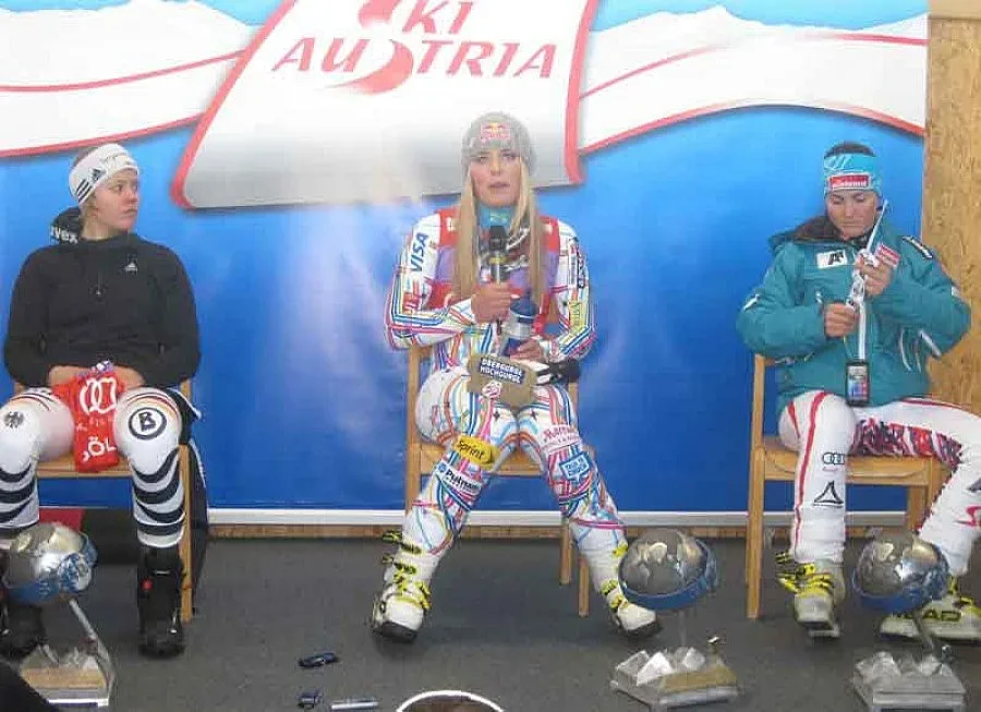 Линдзи Вон ги почна от Зьолден