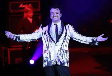 Филип Киркоров - баща на 44