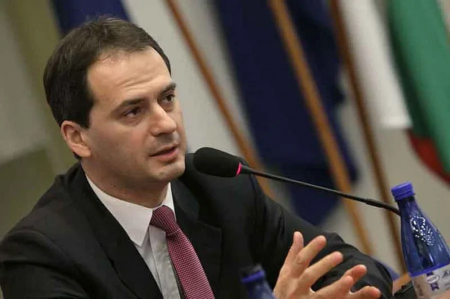 Грозев пак съсобственик в "Труд" и "24 часа"