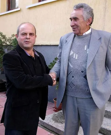 Пожелаха златен медал на кандидат за кмет