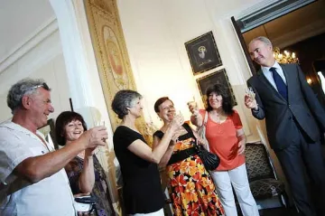 Медиците: Бог осъди Кадафи!