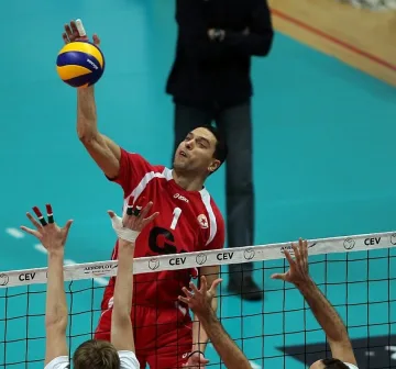 ЦСКА взе само гейм в Турция