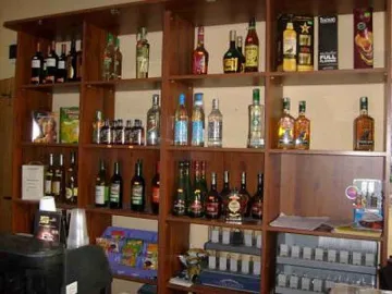 Ракията под щанда само за 14 часа в неделя