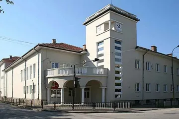 Станишев и Цветанов на ръка разстояние в Криводол