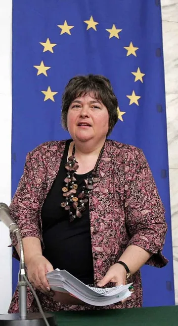 6 933 748 избират президент, 6 514 917 - кметове