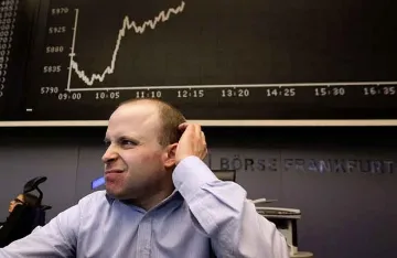 250 000 паунда награда за изход от кризата