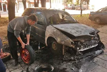 „Алфа” пламна като факла