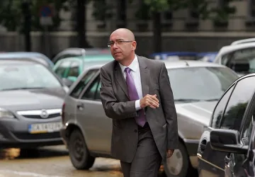 Министърът обещава парите за здраве да не намалеят