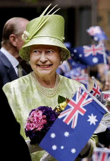 Елизабет Втора на визита 11 дни в Австралия