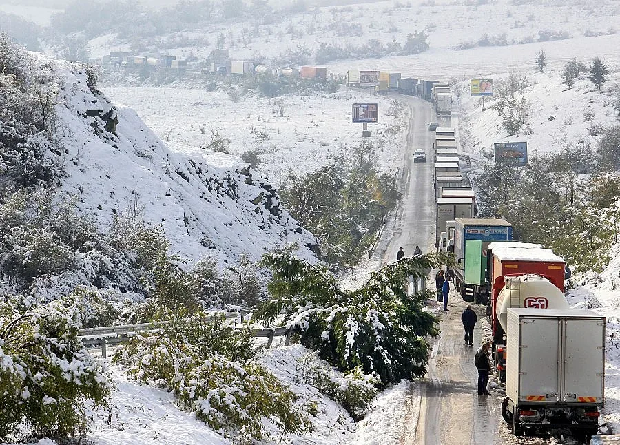 Източна България се съвзема от бурята