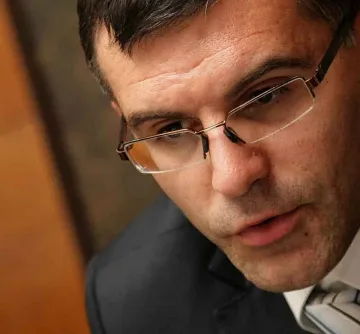 "Форбс" награди Дянков