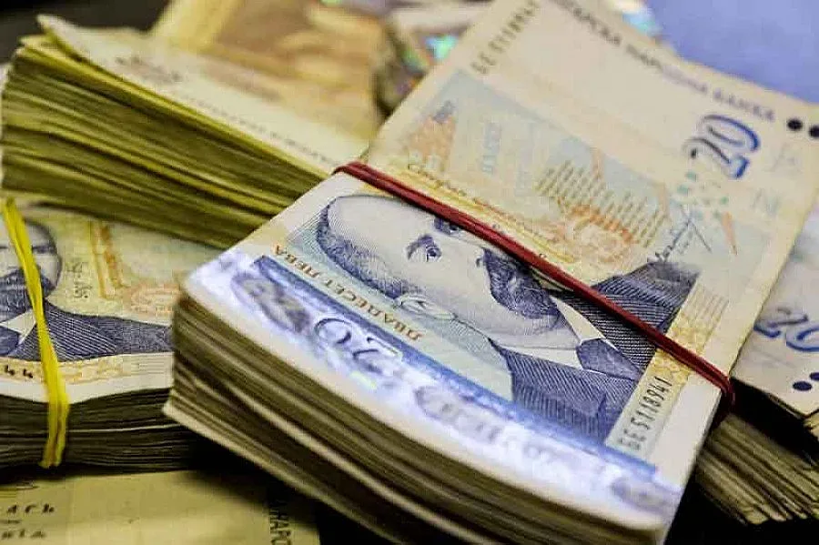 Тинейджър се "отвлече" за 30 бона