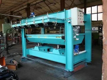 Ямболската фирма ХЕС купи близо 10% от Интернешънал асет банк