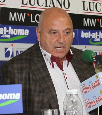 Венци Стефанов с тежки думи за скандала в Пловдив