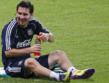 Меси - 103 гола в 100 мача