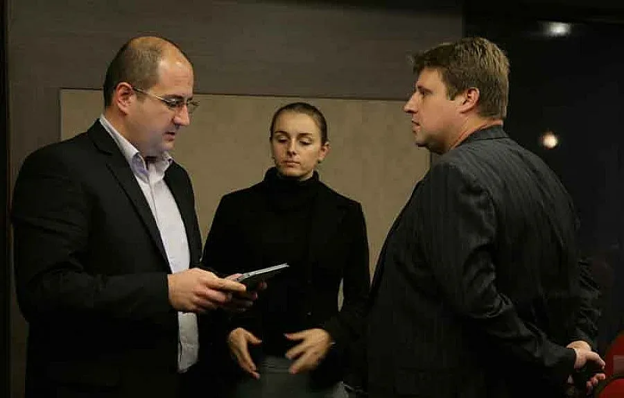 Прошков осветява спортните площадки