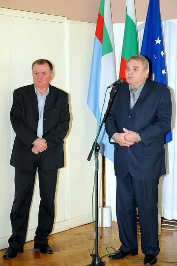 Страдалец със смъртна присъда тръгва към президентството