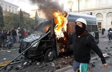 Кметът на Рим: Протестиращите са животни