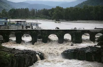 Дъждове погубиха 45 души в Централна Америка